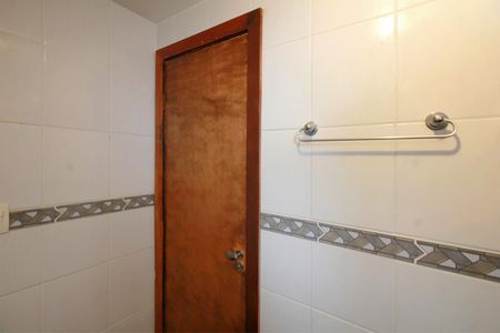 Apartamento à venda com 95m², 3 quartos e 2 vagasBanheiro