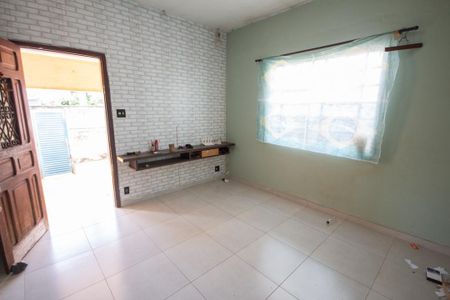Casa para alugar com 110m², 2 quartos e sem vagaSala