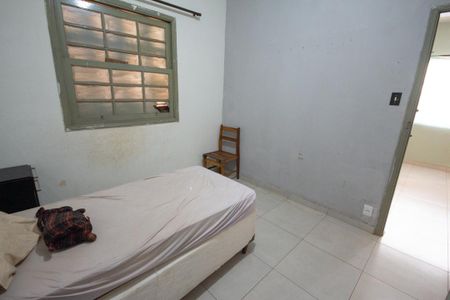 Casa para alugar com 110m², 2 quartos e sem vagaQuarto 1