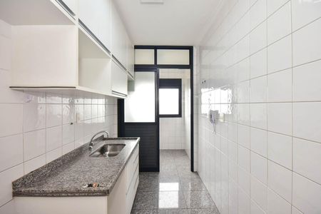 Apartamento para alugar com 55m², 2 quartos e 1 vaga Apartamento para alugar com 55m², 2 quartos e 1 vagaCozinha