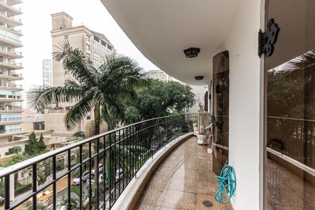 Apartamento à venda com 230m², 4 quartos e 4 vagasVaranda da Sala