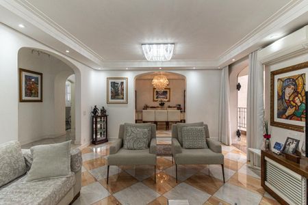 Apartamento à venda com 230m², 4 quartos e 4 vagasSala