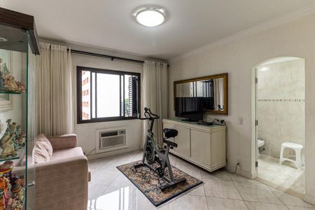 Apartamento à venda com 230m², 4 quartos e 4 vagas Suíte 2