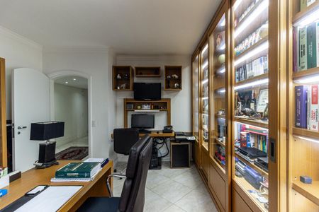 Apartamento à venda com 230m², 4 quartos e 4 vagasQuarto 1