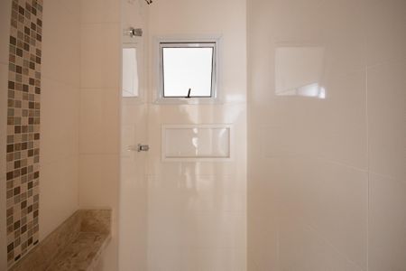 Apartamento à venda com 36m², 2 quartos e sem vaga Apartamento à venda com 36m², 2 quartos e sem vagaBanheiro