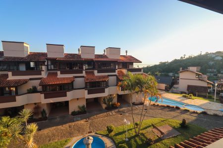 Casa de condomínio à venda com 139m², 3 quartos e 2 vagasVista do quarto de serviço