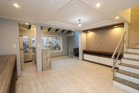 Casa de condomínio à venda com 139m², 3 quartos e 2 vagasSala