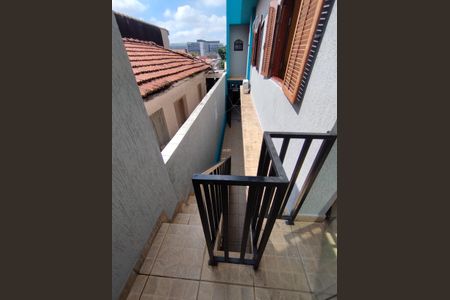 Casa para alugar com 230m², 4 quartos e 2 vagasEscada