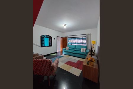 Casa para alugar com 230m², 4 quartos e 2 vagasSala