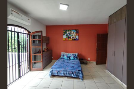 Casa para alugar com 230m², 4 quartos e 2 vagasSuíte 1