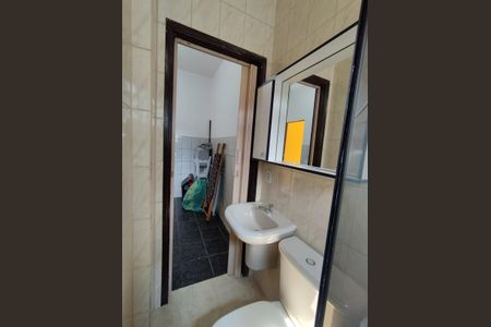 Casa para alugar com 230m², 4 quartos e 2 vagasEdícula - Banheiro