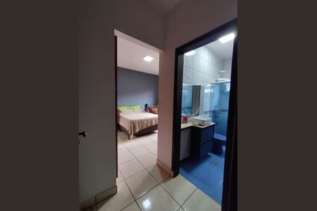 Casa para alugar com 230m², 4 quartos e 2 vagasCorredor