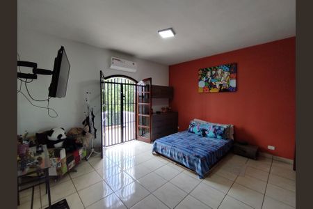 Casa para alugar com 230m², 4 quartos e 2 vagasSuíte 1