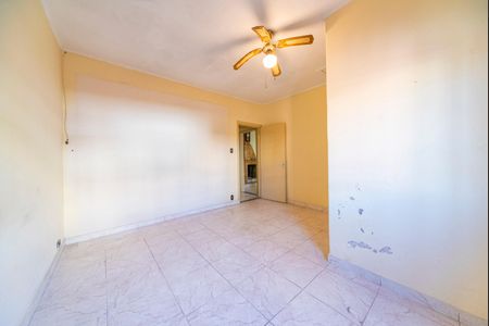 Casa à venda com 250m², 3 quartos e 4 vagas Casa à venda com 250m², 3 quartos e 4 vagasQuarto 1