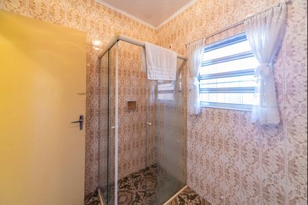 Casa à venda com 250m², 3 quartos e 4 vagas Casa à venda com 250m², 3 quartos e 4 vagasBanheiro