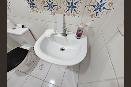Apartamento à venda com 34m², 1 quarto e sem vagaBanheiro