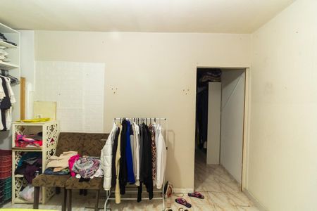 Casa à venda com 170m², 3 quartos e 2 vagas Casa à venda com 170m², 3 quartos e 2 vagasCasa 2 Quarto 1