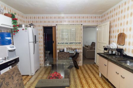 Casa à venda com 170m², 3 quartos e 2 vagas Casa à venda com 170m², 3 quartos e 2 vagasCasa 2 Cozinha