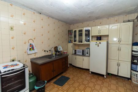 Casa à venda com 170m², 3 quartos e 2 vagas Casa à venda com 170m², 3 quartos e 2 vagasCasa 1 Cozinha