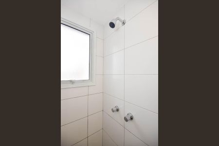 Apartamento para alugar com 45m², 2 quartos e 1 vagaChuveiro do Banheiro