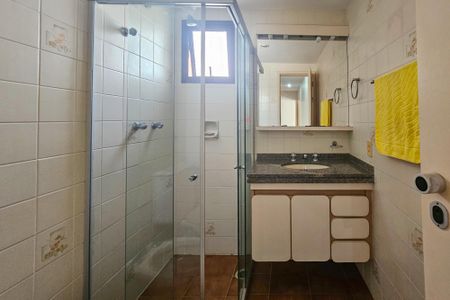 Apartamento para alugar com 120m², 3 quartos e 4 vagasBanheiro