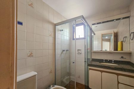 Apartamento para alugar com 120m², 3 quartos e 4 vagasBanheiro