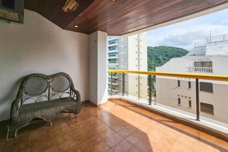 Apartamento para alugar com 120m², 3 quartos e 4 vagasVaranda