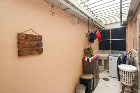 Casa de condomínio à venda com 115m², 3 quartos e 1 vaga Casa de condomínio à venda com 115m², 3 quartos e 1 vagaÁrea de Serviço