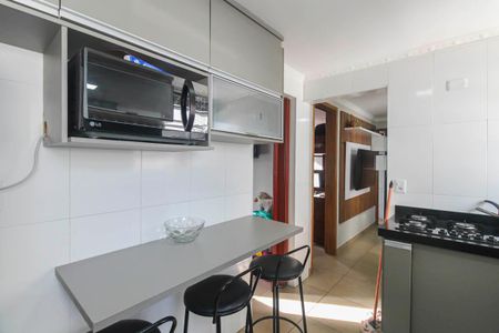 Apartamento à venda com 45m², 2 quartos e 1 vaga Apartamento à venda com 45m², 2 quartos e 1 vagaCozinha