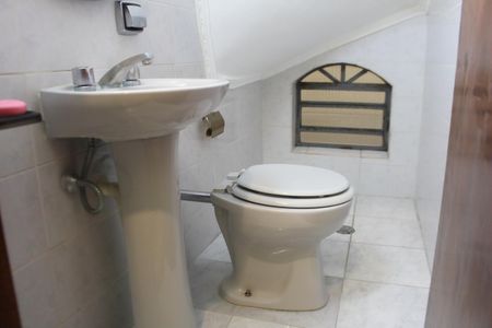 Casa à venda com 185m², 5 quartos e 3 vagasLavabo