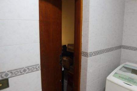 Casa à venda com 185m², 5 quartos e 3 vagasQuarto de Serviço