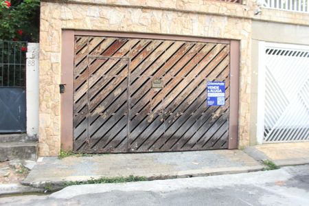 Casa à venda com 185m², 5 quartos e 3 vagasFachada