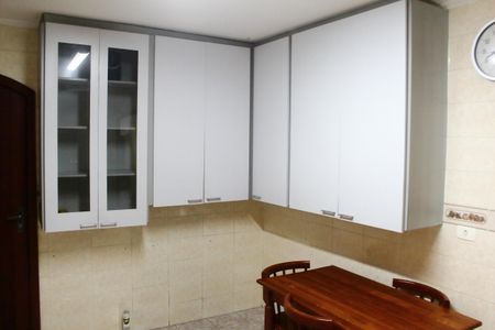 Casa à venda com 185m², 5 quartos e 3 vagasCozinha