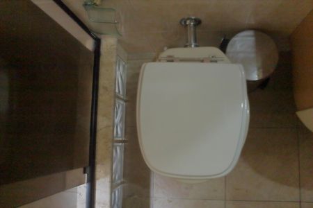 Casa à venda com 185m², 5 quartos e 3 vagasBanheiro