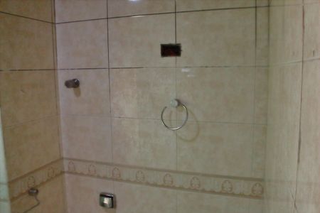 Casa à venda com 185m², 5 quartos e 3 vagasBanheiro da Suíte