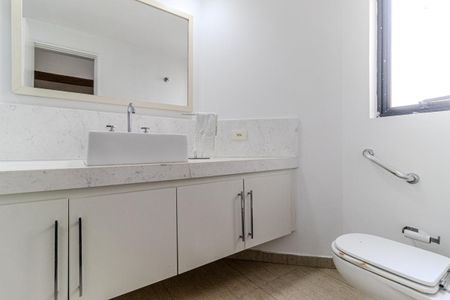 Apartamento para alugar com 98m², 2 quartos e 2 vagasBanheiro da Suíte