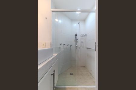 Apartamento para alugar com 98m², 2 quartos e 2 vagasBanheiro Social