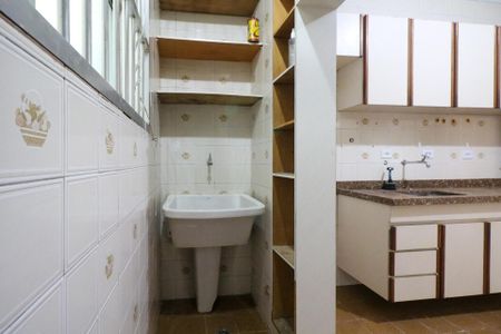 Apartamento à venda com 56m², 2 quartos e 1 vaga Apartamento à venda com 56m², 2 quartos e 1 vagaÁrea de Serviço