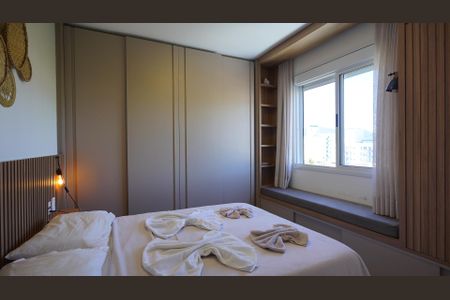 Apartamento para alugar com 72m², 2 quartos e 1 vagaSuíte