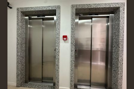 Apartamento para alugar com 72m², 1 quarto e 1 vaga Apartamento para alugar com 72m², 1 quarto e 1 vagaElevador