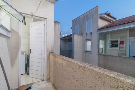 Casa de condomínio à venda com 43m², 2 quartos e 1 vagaVaranda