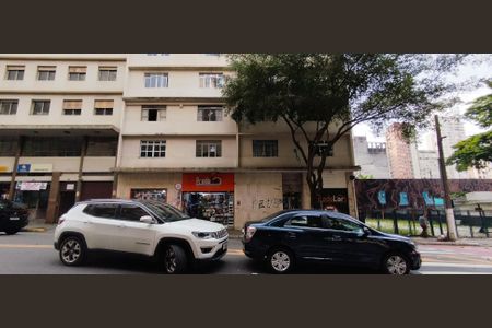 Apartamento à venda com 40m², 1 quarto e sem vagaFachada