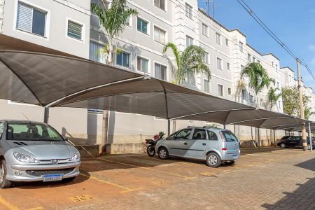 Apartamento para alugar com 51m², 2 quartos e 1 vagaÁrea comum-Estacionamento e lateral do bloco