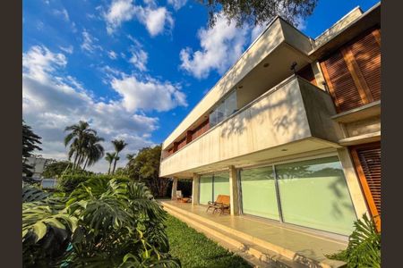 Casa à venda com 424m², 4 quartos e 5 vagasFoto 15