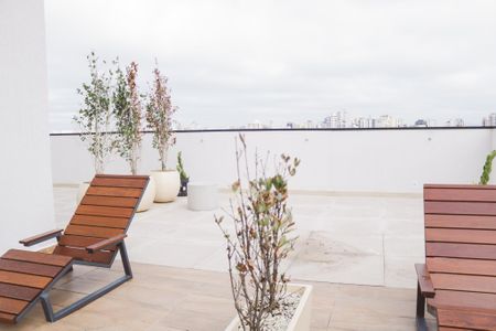 Apartamento para alugar com 40m², 2 quartos e sem vaga Apartamento para alugar com 40m², 2 quartos e sem vagaTerraço