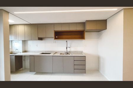 Apartamento para alugar com 40m², 2 quartos e sem vaga Apartamento para alugar com 40m², 2 quartos e sem vagaCozinha e Área de Serviço