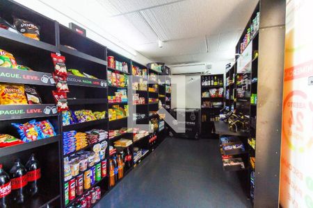 Apartamento à venda com 40m², 2 quartos e 1 vagaMini Mercado