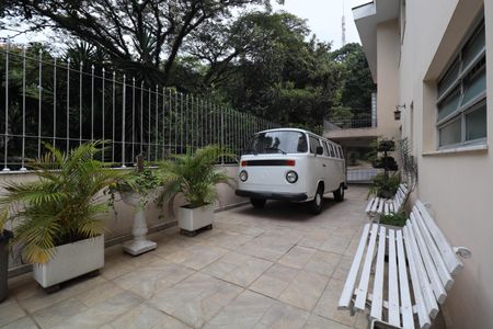 Casa para alugar com 297m², 4 quartos e 4 vagasGaragem