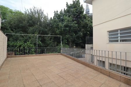 Casa para alugar com 297m², 4 quartos e 4 vagasTerraço