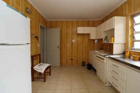 Casa para alugar com 297m², 4 quartos e 4 vagasCozinha